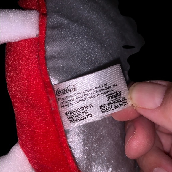 New 2020 Coca-Cola Bottle Cap Plushie Funko X Coca-Cola 7inches Tall Aprox. - Picture 4 of 8